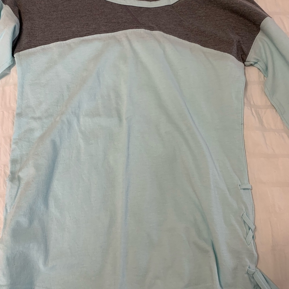 So Perfect Active Tee - Picture 11 of 16